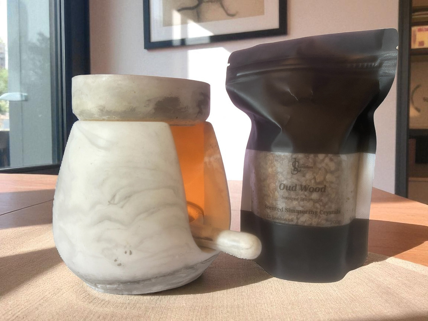 Oud Wood sizzlers 200g and oil burner