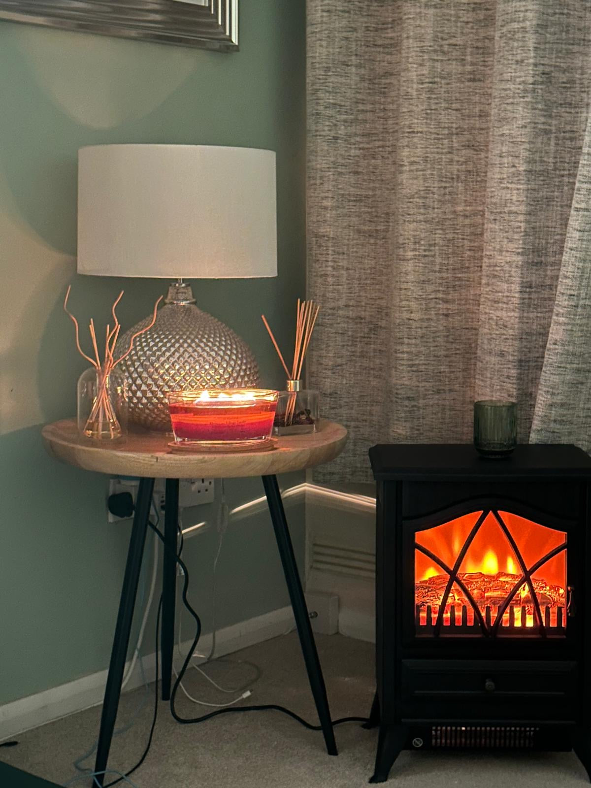 Create Your Own Christmas Trilogy Ellipse Candle 520g