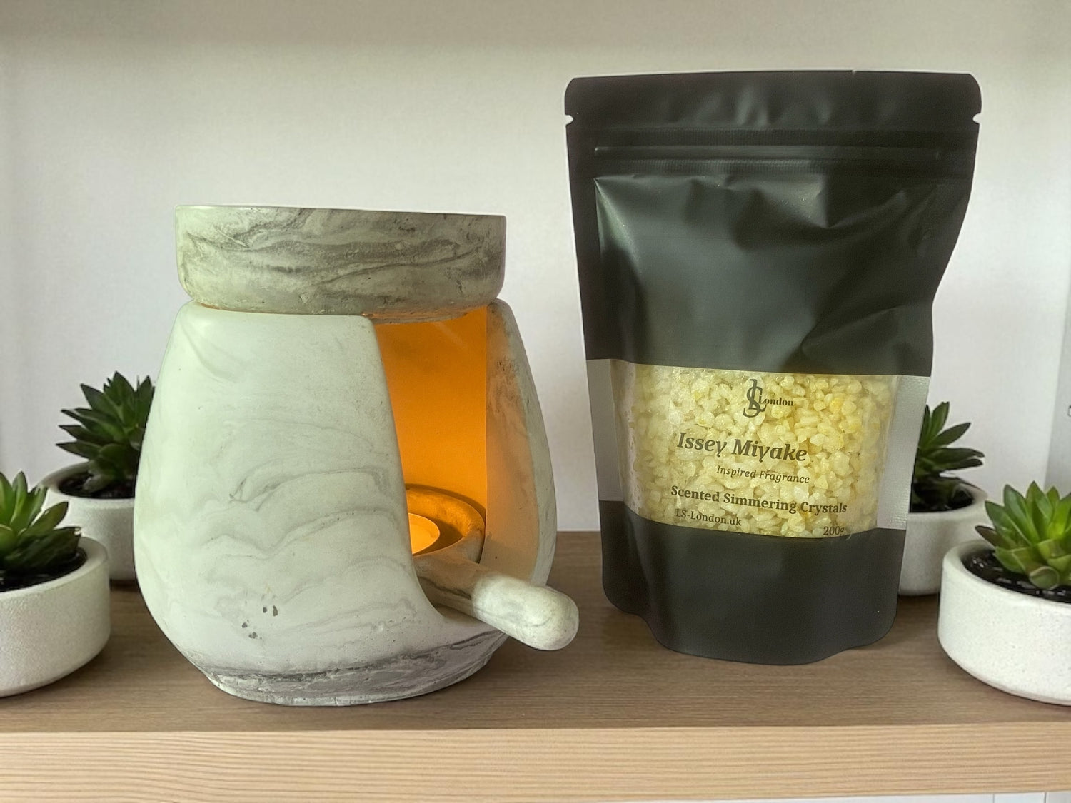 Inspired By Issey Miyake Him Scented Shimmering Crystals (Sizzlers) 