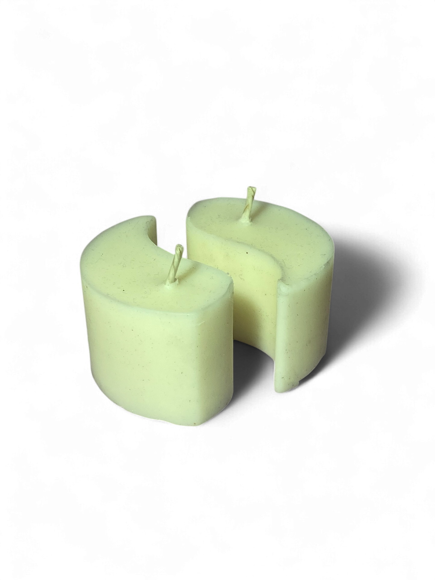 LS Design Yin Yang 200g Refillable Container Candle. Black, White Or Grey Marble £11.80 - £13.00