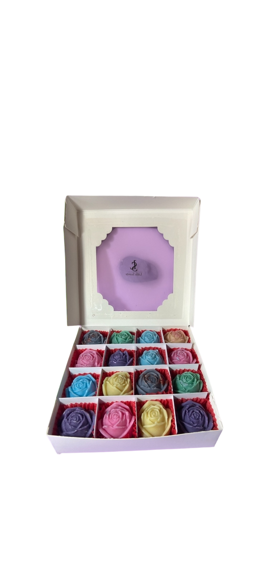 Luxury Female Designer Inspired Bouquet Selection Box Of Wax Melts