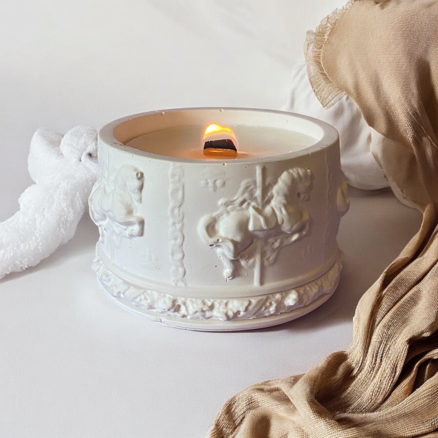 LS Design Carousel Refillable 180g Container Candle White Or Grey £18.50- £20.00