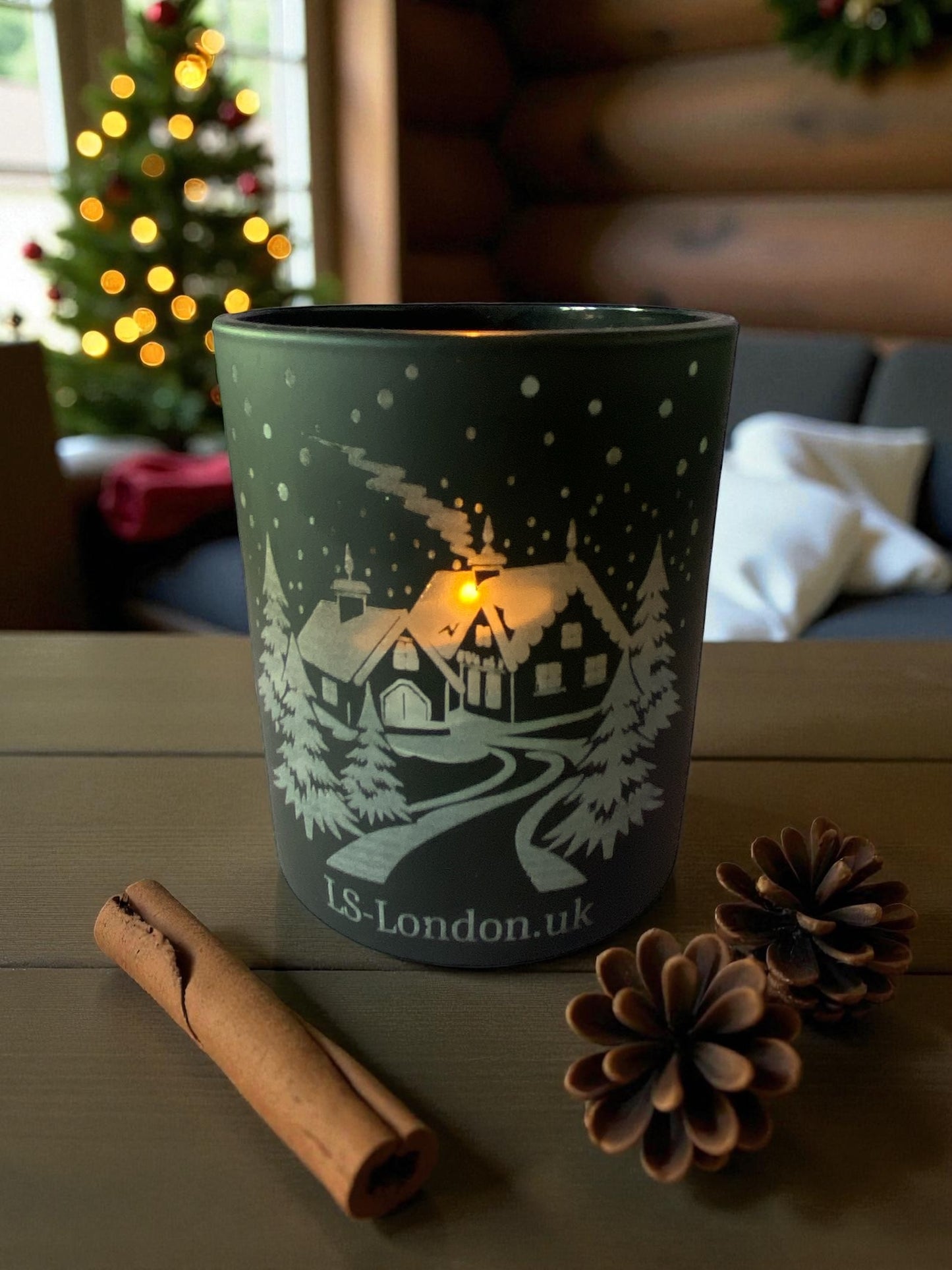 Christmas scene Scented Black Glass 200g Container Candle