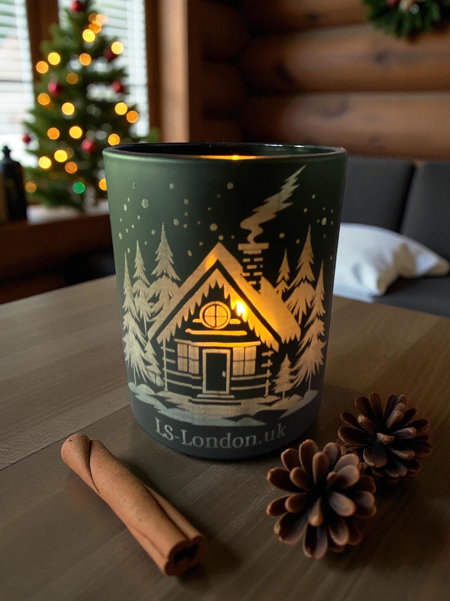 Christmas scene Scented Black Glass 200g Container Candle