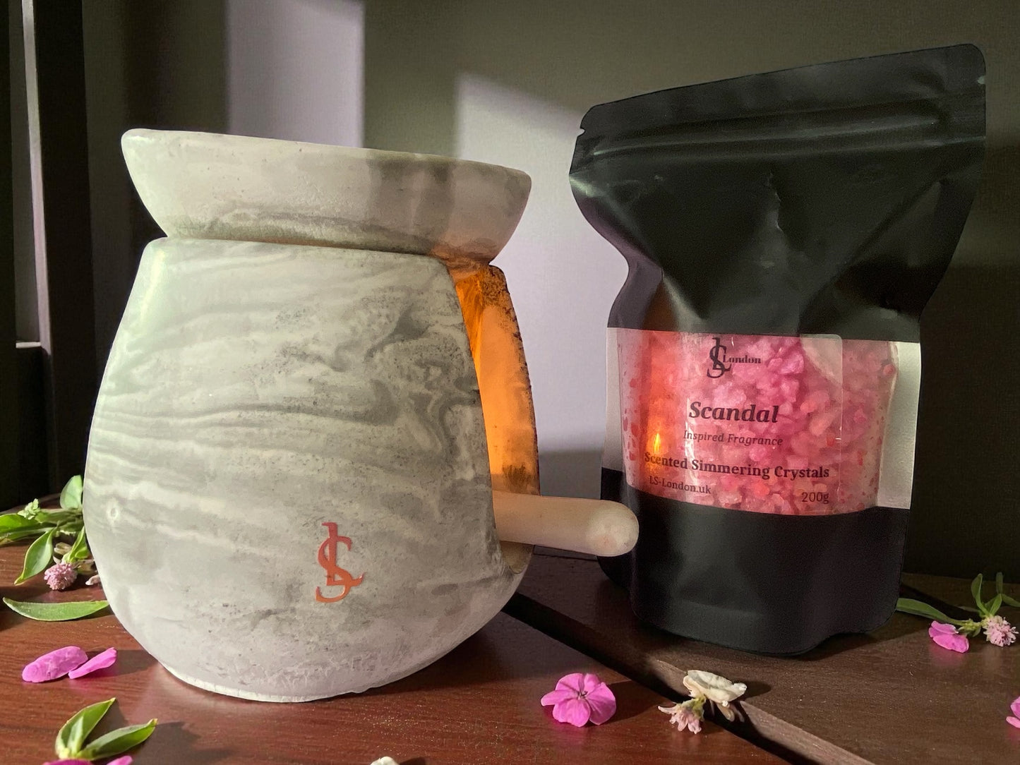 Scandal Inspired, Scented Simmering Crystals (Sizzlers)